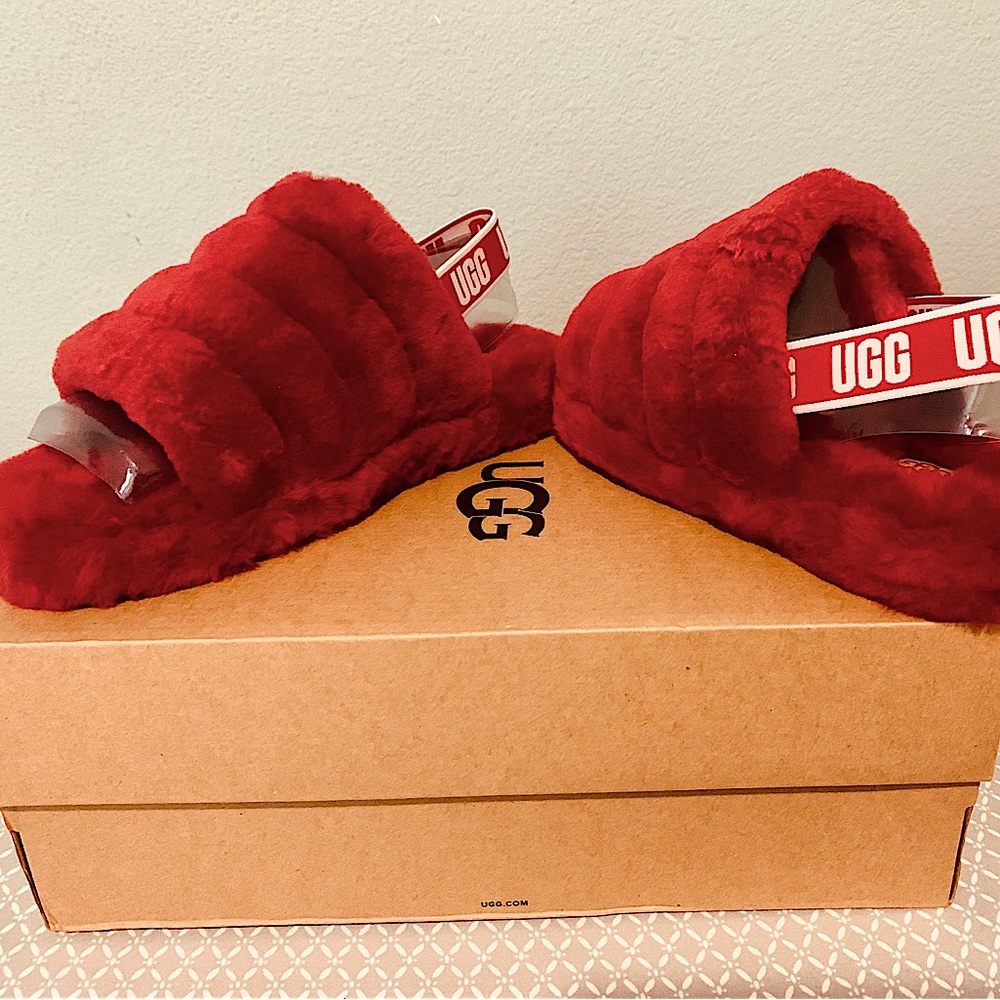 RED UGG SLIDES